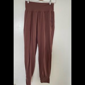 Athleta Salutation Jogger